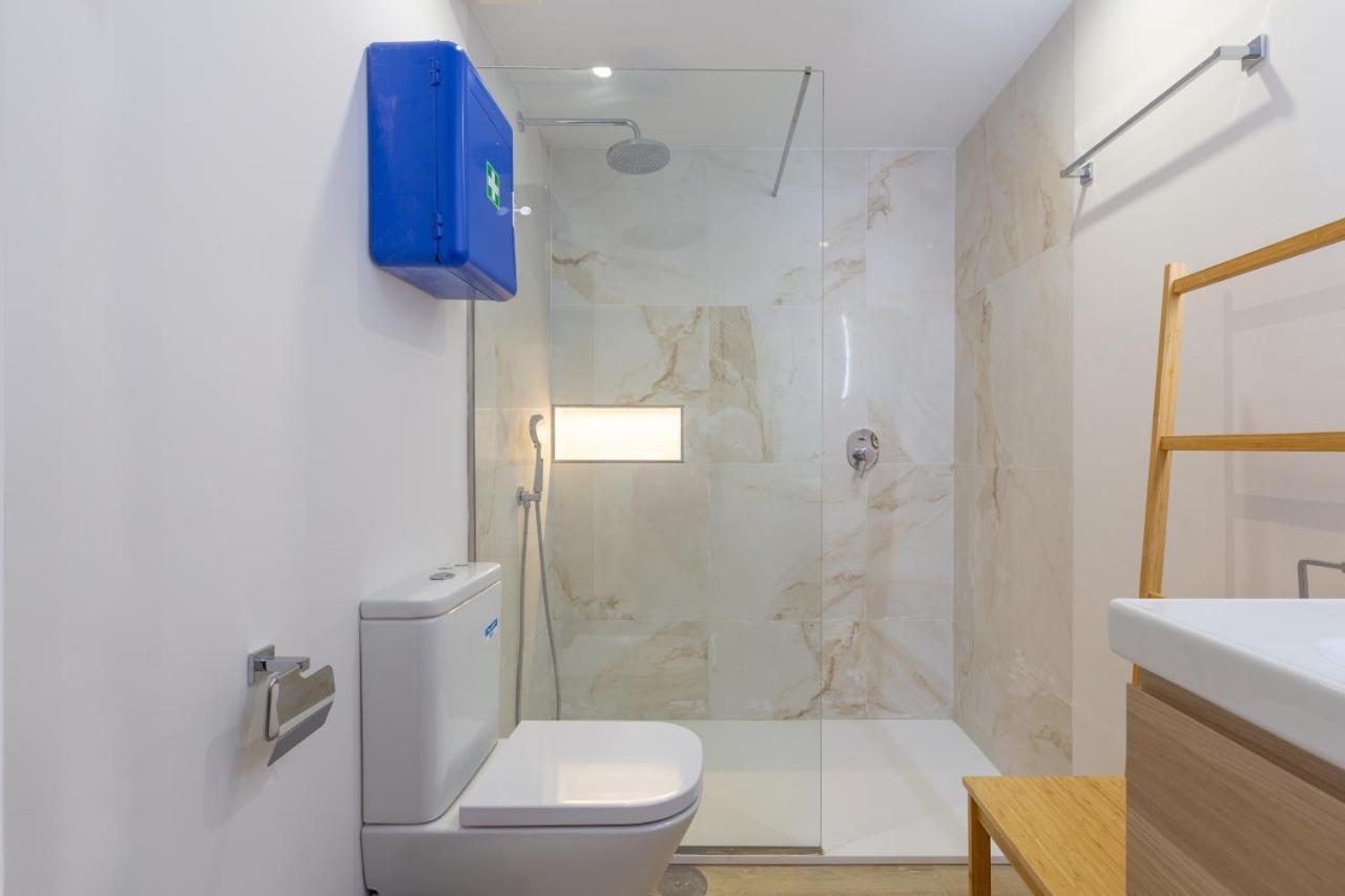 Apartamento Junto Al Faro .Marbella Centro.Vistas Mar Y El Puerto. Ngoại thất bức ảnh