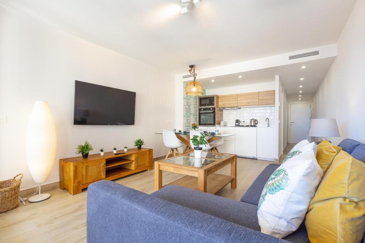 Apartamento Junto Al Faro .Marbella Centro.Vistas Mar Y El Puerto. Ngoại thất bức ảnh